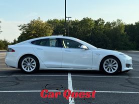 2016 Tesla Model S - Image 8