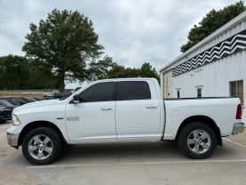 2016 RAM 1500 CREW CAB PICKUP V8, HEMI, 5.7 LITER BIG HORN PICKUP 4D 5 1/2 FT