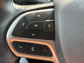 2020 JEEP CHEROKEE SUV 4-CYL, ZERO EVAP, 2.4 LITER LATITUDE PLUS SPORT UTILITY 4D at T&T Repairables - used car dealership in Spencer, Indiana.