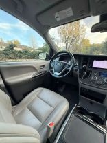 2020 TOYOTA SIENNA XLE MINIVAN 4D