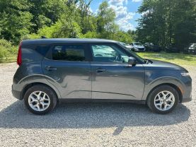 2022 KIA SOUL WAGON 4-CYL, 2.0 LITER LX WAGON 4D at T&T Repairables - used car dealership in Spencer, Indiana.