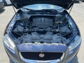 2016 Jaguar Xj - Image 32