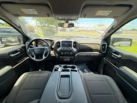2020 Chevrolet Silverado 1500 Crew Cab Lt Trail Boss Pickup 4d 5 3/4 Ft - Image 23