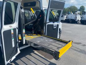 2013 FORD E350 SUPER DUTY 3 PASSENGER VAN WITH 800 LBS WHEELCHAIR LIFT PASSENGER VANS V8, 5.4 LITER EXTENDED VAN 3D - Eddies Auto Sales
