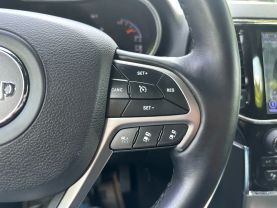 2020 JEEP GRAND CHEROKEE SUV V6, VVT, 3.6 LITER LIMITED SPORT UTILITY 4D at T&T Repairables - used car dealership in Spencer, Indiana.