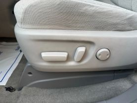 2012 TOYOTA SIENNA