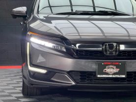 2018 HONDA CLARITY PLUG-IN HYBRID SEDAN 4-CYL, HYBRID, 1.5 LITER TOURING SEDAN 4D