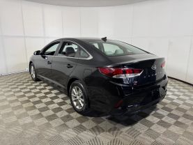 2018 HYUNDAI SONATA SEDAN 4-CYL, 2.4 LITER SE SEDAN 4D