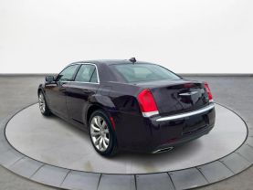 2021 CHRYSLER 300