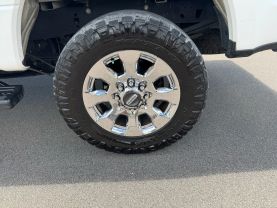 2019 FORD F250 SUPER DUTY CREW CAB PICKUP V8, TURBO DIESEL, 6.7 LITER LARIAT PICKUP 4D 6 3/4 FT