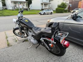 2003 HARLEY-DAVIDSON XL883C SPORTSTER 883 CUSTOM CRUISER 2CYL. -