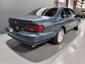 1995 Chevrolet Caprice Classic - - Image 3