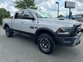 2015 RAM 1500 CREW CAB