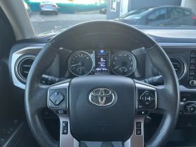 2022 TOYOTA TACOMA DOUBLE CAB PICKUP 4-CYL, 2.7 LITER SR5 PICKUP 4D 5 FT