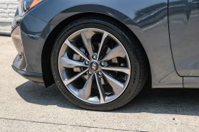 2019 HYUNDAI VELOSTER COUPE 4-CYL, 2.0 LITER 2.0 PREMIUM COUPE 3D