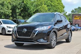 2021 NISSAN KICKS