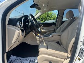 2021 MERCEDES-BENZ GLC SUV 4-CYL, TURBO, 2.0 LITER GLC 300 SPORT UTILITY 4D