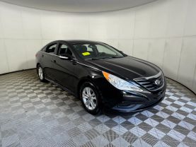 2014 HYUNDAI SONATA SEDAN 4-CYL, 2.4 LITER GLS SEDAN 4D