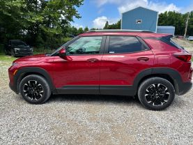 2021 CHEVROLET TRAILBLAZER SUV 3-CYL, ECOTEC, TURBO, 1.2 LITER LT SPORT UTILITY 4D at T&T Repairables - used car dealership in Spencer, Indiana.
