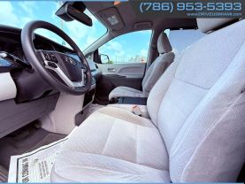 2019 TOYOTA SIENNA