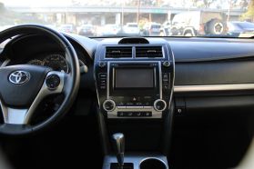 2014 TOYOTA CAMRY SE SEDAN 4D