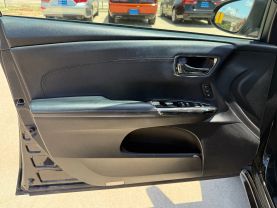 2016 TOYOTA AVALON SEDAN V6, 3.5 LITER XLE PREMIUM SEDAN 4D