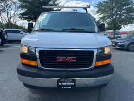 2017 GMC SAVANA 2500 CARGO
