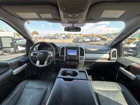 2019 FORD F250 SUPER DUTY CREW CAB PICKUP V8, TURBO DIESEL, 6.7 LITER LARIAT PICKUP 4D 6 3/4 FT