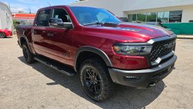 2025 Ram 1500 Crew Cab - Image 3