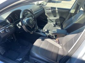 2018 VOLKSWAGEN PASSAT SEDAN 4-CYL, TURBO, 2.0 LITER 2.0T SE SEDAN 4D - Gesner Auto Inc in Taunton, MA, 41.88613, -71.14527