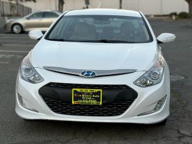 2012 HYUNDAI SONATA SEDAN 4-CYL, HYBRID, 2.4 LITER HYBRID SEDAN 4D
