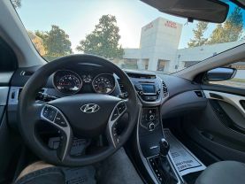 2015 HYUNDAI ELANTRA SEDAN 4-CYL, 1.8 LITER SE SEDAN 4D