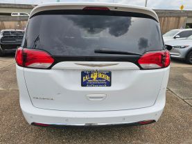 2018 CHRYSLER PACIFICA VAN V6, 3.6 LITER TOURING L MINIVAN 4D