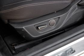 2019 Ford Mustang - Image 38