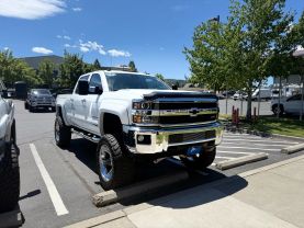 2015 CHEVROLET SILVERADO 3500 HD CREW CAB PICKUP V8, TURBO DSL, 6.6L LTZ PICKUP 4D 6 1/2 FT