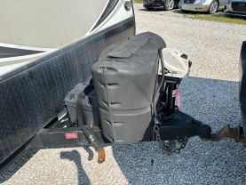 2017 KEYSTONE RV PASSPORT EXPRESS RV - 239ML at T&T Repairables - used car dealership in Spencer, Indiana.