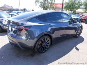 -2022 Tesla Model Y - Image 8