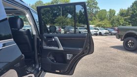 2015 Toyota Land Cruiser - Image 20