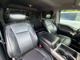 2017 Ford F250 Super Duty Crew Cab Lariat Pickup 4d 6 3/4 Ft - Image 44