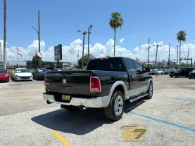 2017 Ram 1500 Crew Cab - Image 8