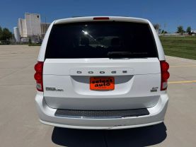 2015 DODGE GRAND CARAVAN PASSENGER PASSENGER V6, FLEX FUEL, 3.6 LITER SXT MINIVAN 4D