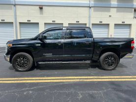 2018 TOYOTA TUNDRA CREWMAX PICKUP BLACK AUTOMATIC - Iron Cars Inc