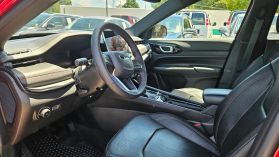2025 Jeep Compass - Image 7