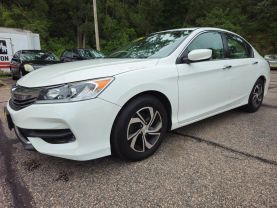 2017 HONDA ACCORD SEDAN 4-CYL, I-VTEC, 2.4 LITER LX SEDAN 4D