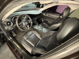 2018 ALFA ROMEO GIULIA SEDAN 4-CYL, TURBO, 2.0 LITER SEDAN 4D