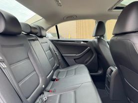 2017 VOLKSWAGEN JETTA SEDAN 4-CYL, TURBO, 1.8 LITER 1.8T SEL SEDAN 4D