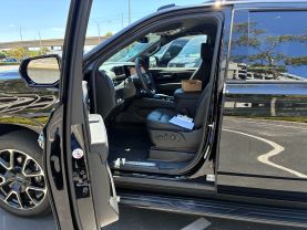 2025 CHEVROLET SUBURBAN SUV V8, ECOTEC3, DFM, 5.3 LITER RST SPORT UTILITY 4D