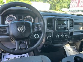 2018 RAM 1500 QUAD CAB PICKUP V6, FLEX FUEL, 3.6 LITER EXPRESS PICKUP 4D 6 1/3 FT