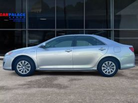 2012 Toyota Camry Le Hybrid Sedan 4d - Image 3
