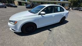 2011 VOLKSWAGEN JETTA